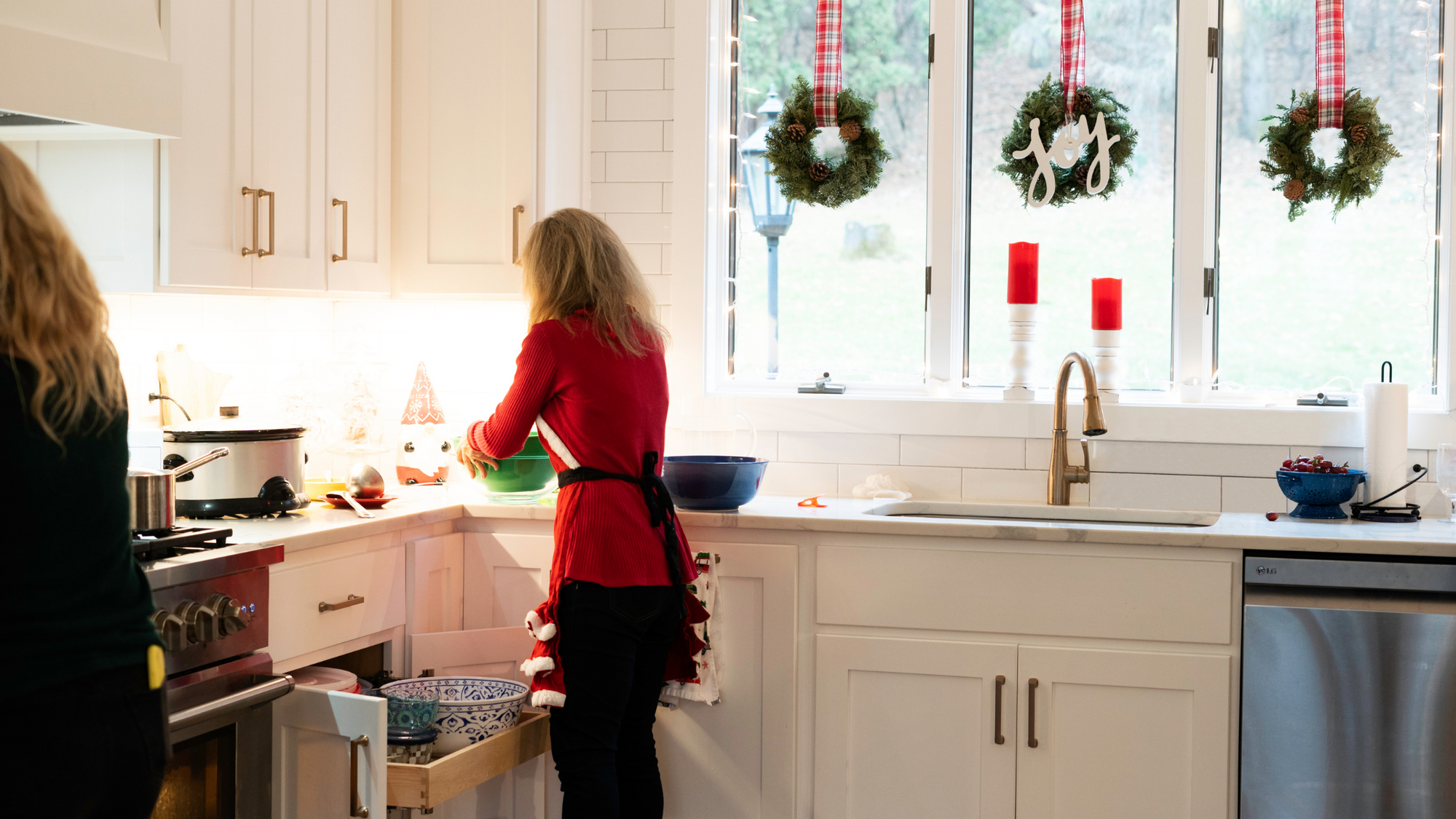 Must-Have Kitchen Cleaning Tools for Christmas Day